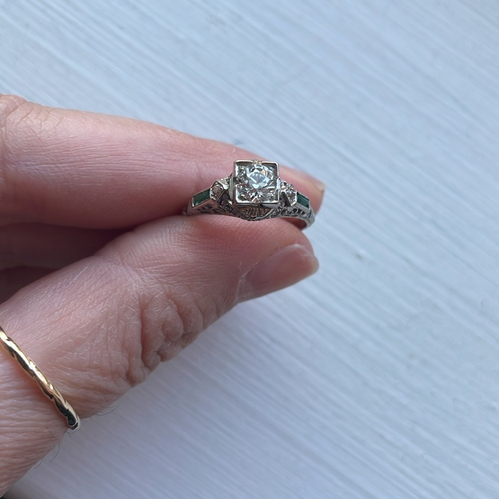 Art deco diamond ring